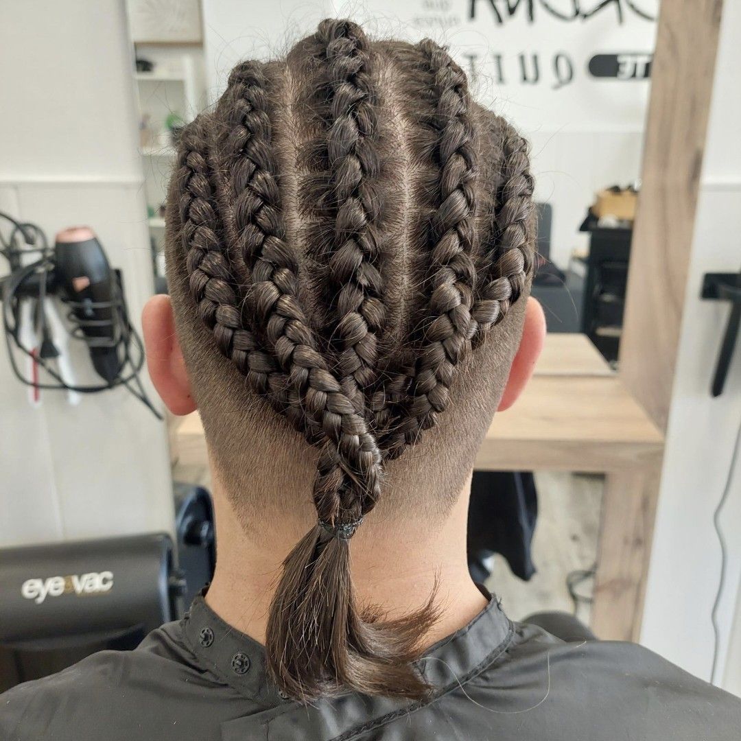 Trenzas boxeadoras hombre, peluquería unisex Castelldefels